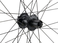 Juego De Ruedas Urban Alivio Disc 6 Agujeros DT Swiss 466d 28" -Pro Bike Tienda 399642